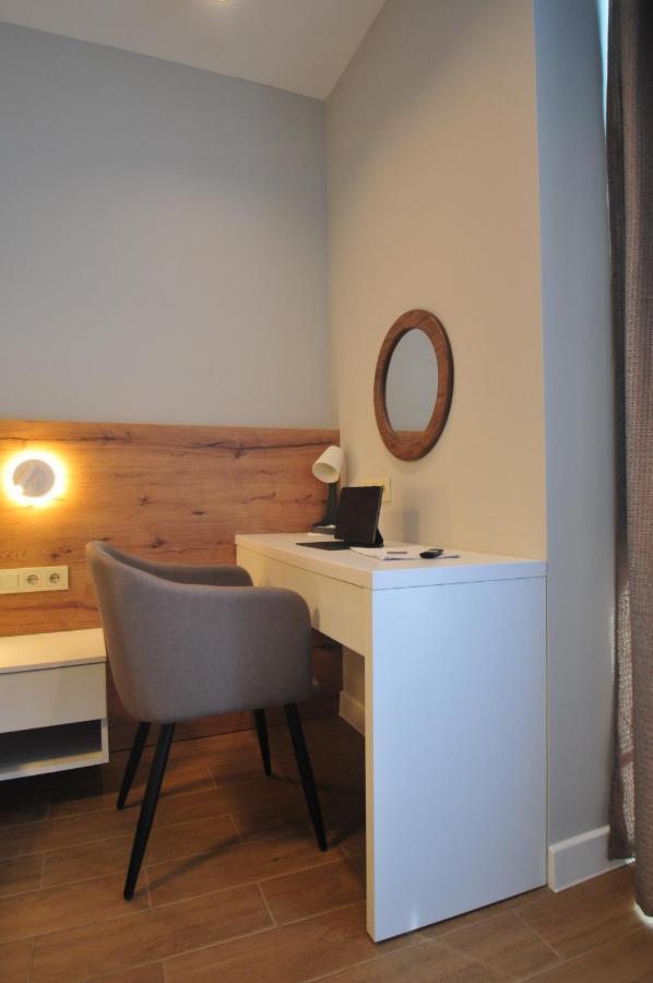 Sea View Apartment Near To The Dancing And Music Fountains Batoemi Buitenkant foto